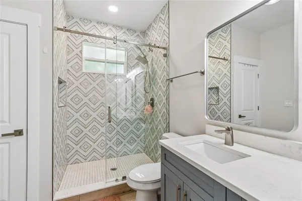 $560,000 | 1901 West Cluster Avenue, Tampa, FL 33604
