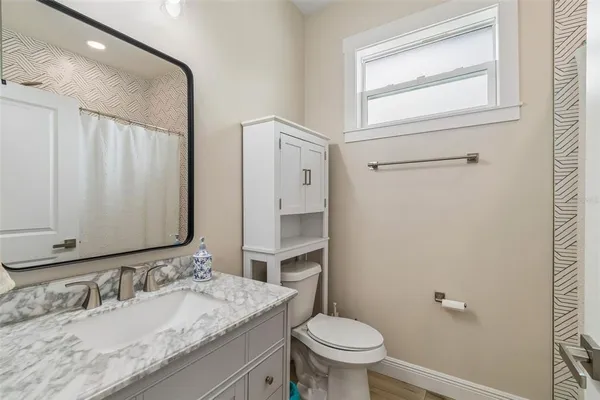 $560,000 | 1901 West Cluster Avenue, Tampa, FL 33604