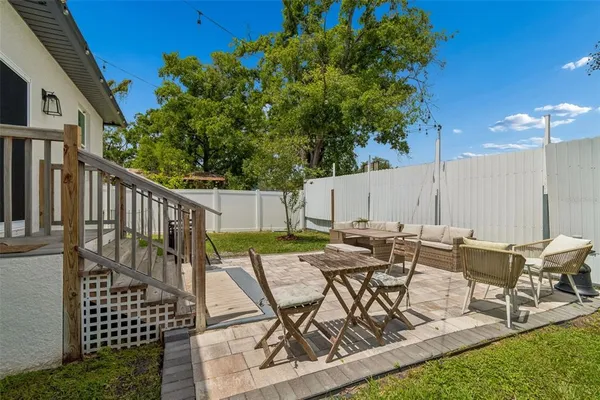 $560,000 | 1901 West Cluster Avenue, Tampa, FL 33604