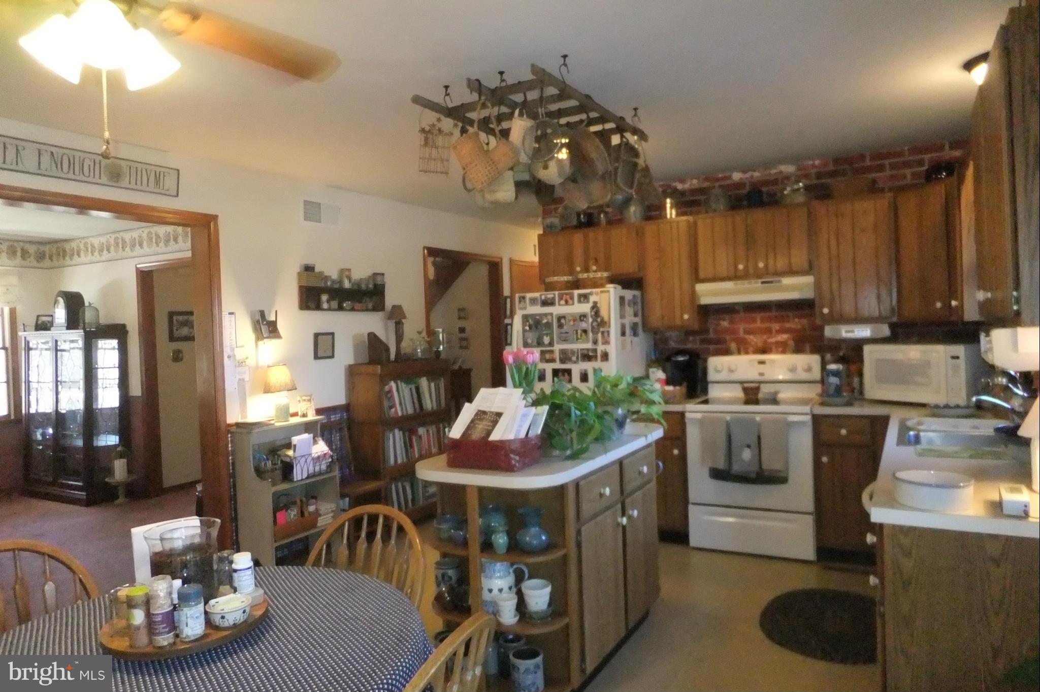 1272 Mower Road Chambersburg, PA 17202 - Photo 16 of 30 Kitchen