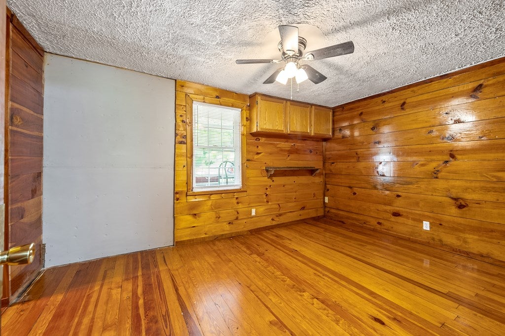 2965 Scratch Gravel Road Marion, VA 24354 - Photo 19 of 36 Gallery Image 19