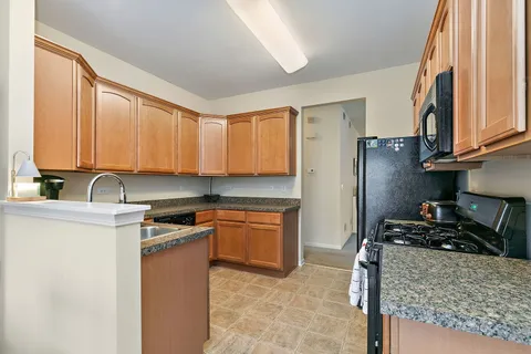 $255,000 | 1527 Waterside Drive, Unit 1527, DeKalb, IL 60115