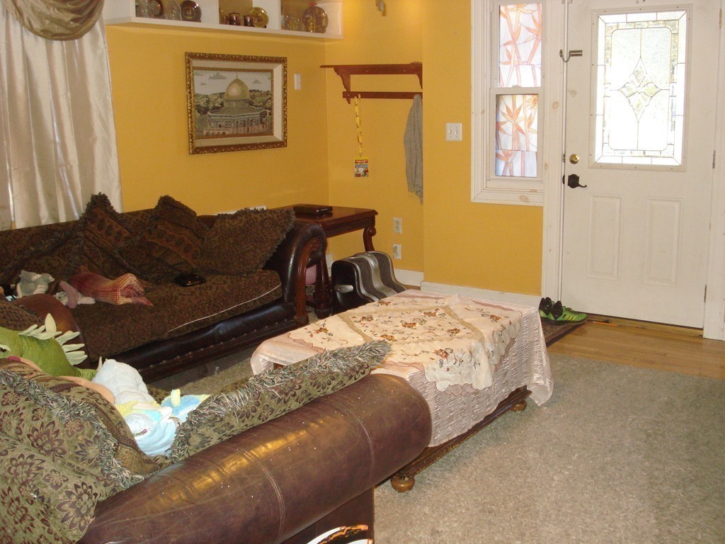 183 Walker Road Swampscott, MA 01907 - Photo 15 of 24 Gallery Image 15