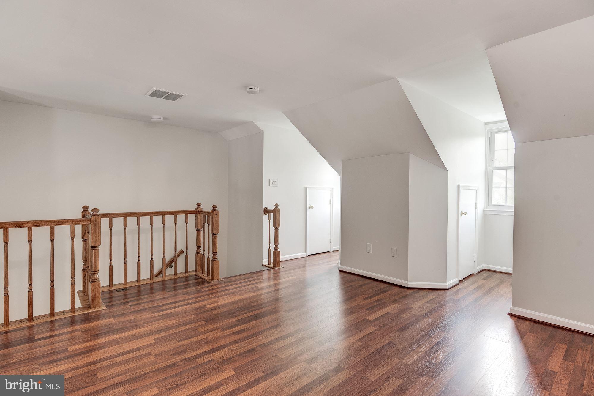 4685 Columbia Road Ellicott City, MD 21042 - Photo 15 of 32 Owner's suite loft
