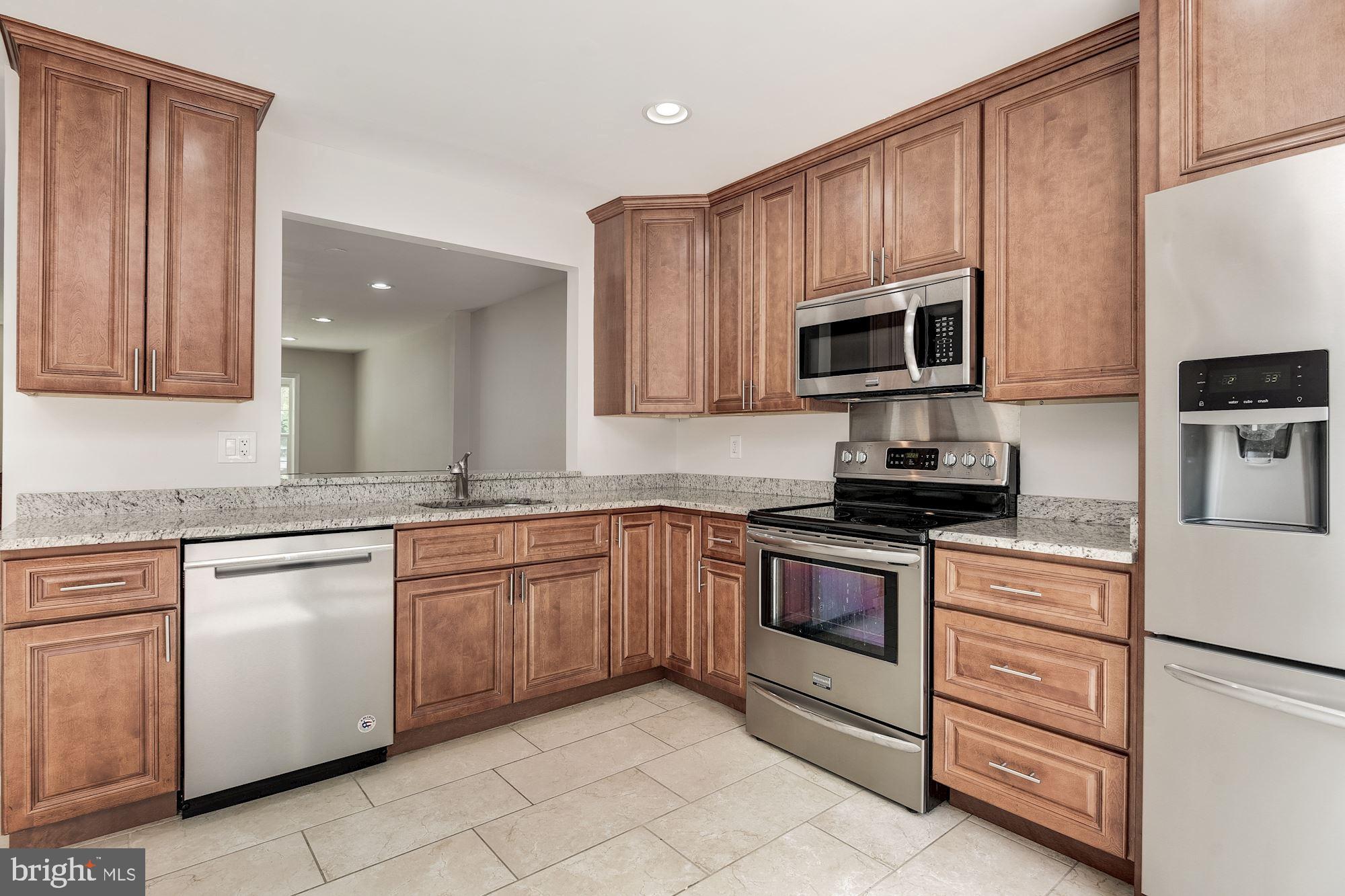 4685 Columbia Road Ellicott City, MD 21042 - Photo 9 of 32 Upgraded kitchen