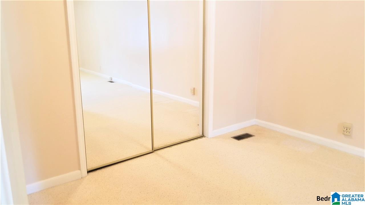 244 Russell Street Gadsden, AL 35903 - Photo 29 of 34