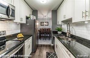 1199 South Sheldon Road, Unit I59 Plymouth, MI 48170 - Photo 22 of 22 sheldon kitchen.jpg