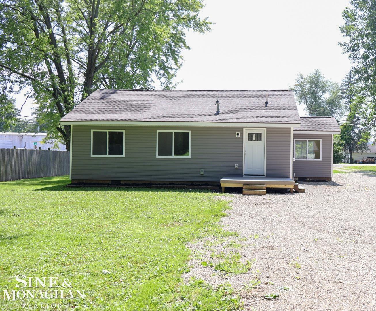 4628 Taft Road Algonac, MI 48001 - Photo 3 of 41 50119519-2.JPG