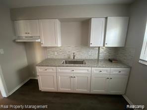 13614 Ashton Road Detroit, MI 48223 - Photo 2 of 7
