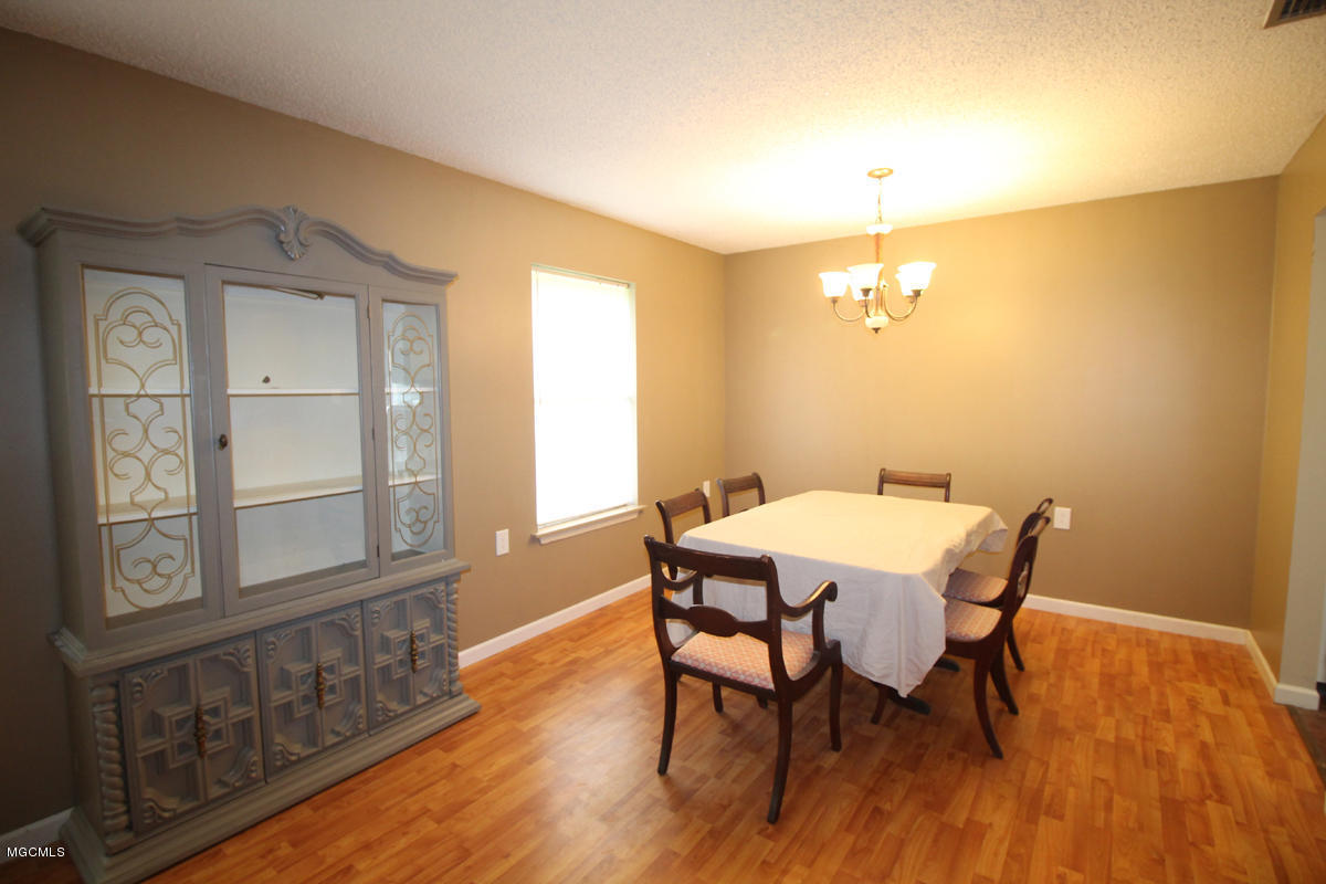 2174 Cooks Corner Road Lucedale, MS 39452 - Photo 4 of 32 Formal Dining