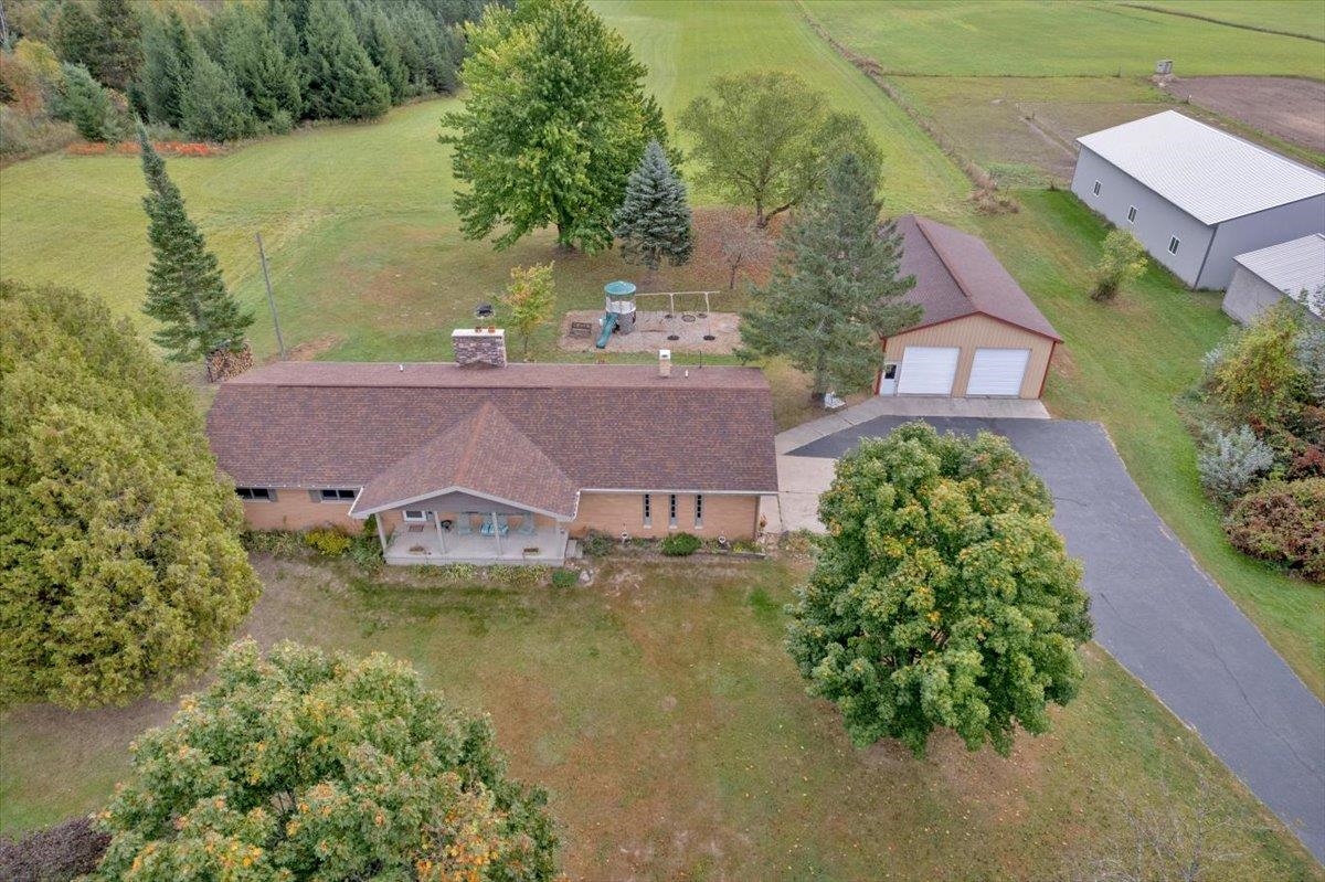 3156 Putnam Road Hale, MI 48739 - Photo 11 of 31 1927886-4725e6d2-a535-489b-b9d9-d54da690725a.JPG