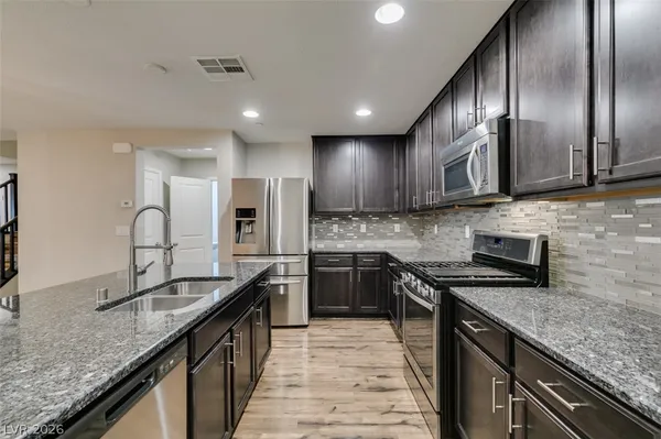 $2,200 | 3009 Camino Sereno Avenue, Henderson, NV 89044