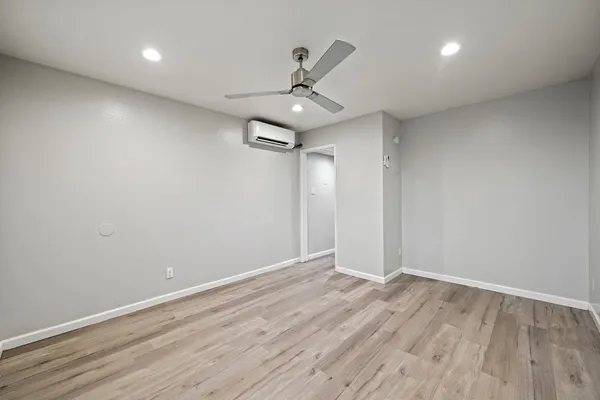 $699 | 3025 North 32nd Street, Unit 34, Phoenix, AZ 85018