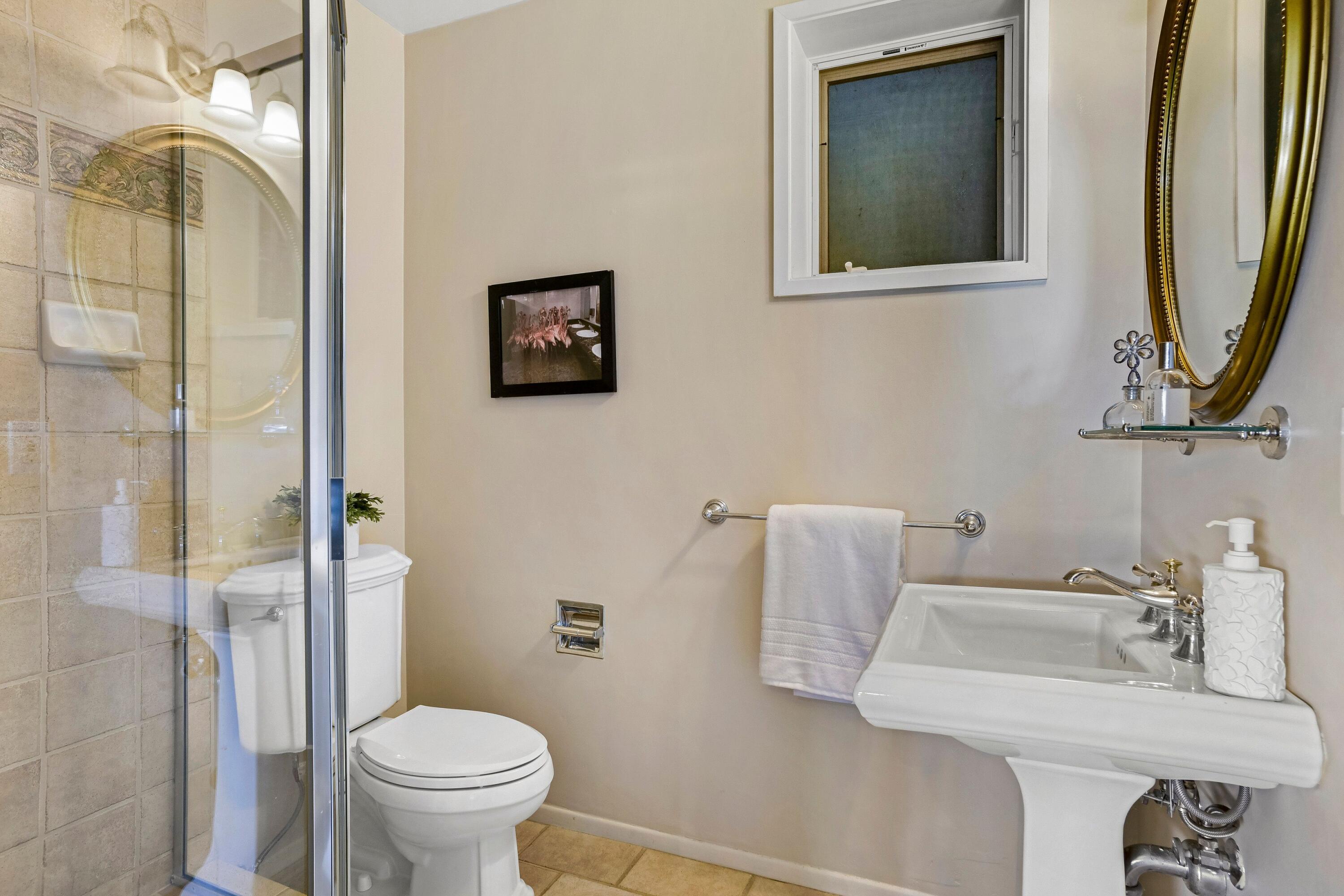 1510 Franceschi Road Santa Barbara, CA 93103 - Photo 14 of 20 1510 Franceschi Road - 276N2C(14)