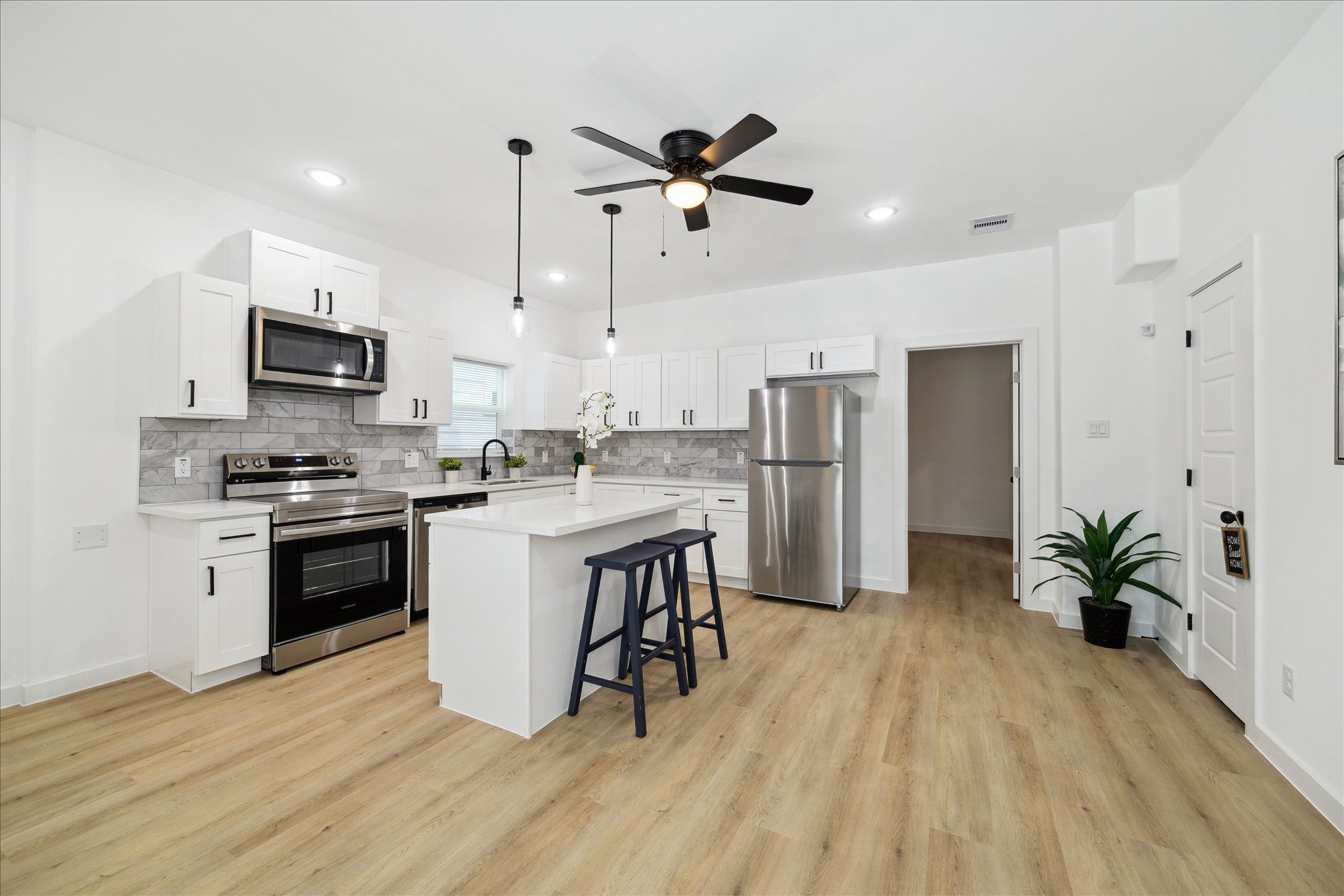 Your open Living Space!!