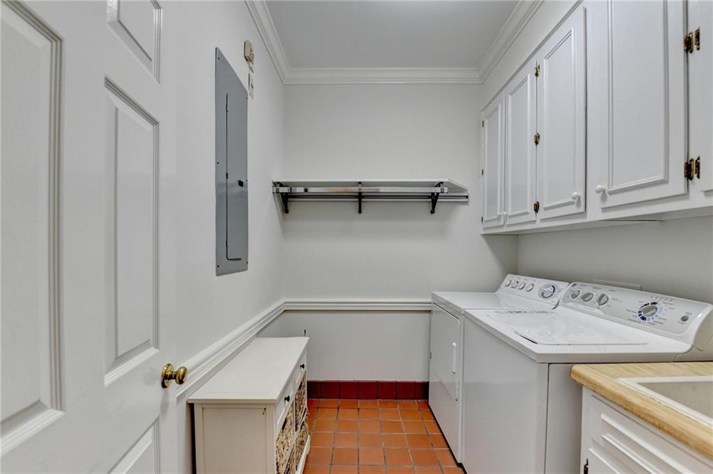 2859 Village Court Gainesville, GA 30506 - Photo 13 of 27 a room with storage and utility