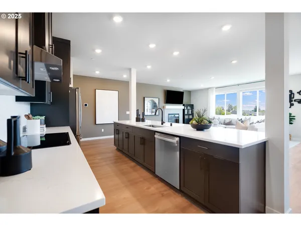 $1,075,400 | Undisclosed Address, Camas, WA 98607