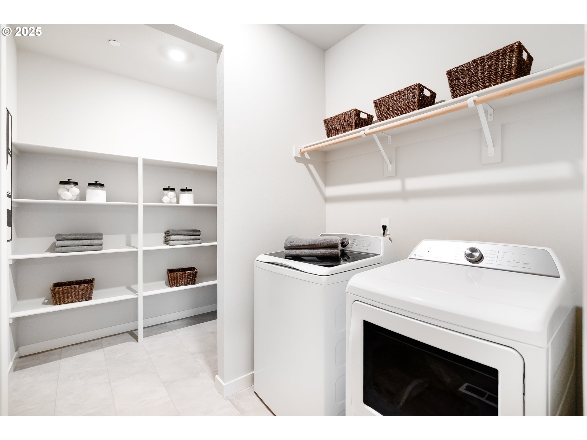 Undisclosed Address Camas, WA 98607 - Photo 38 of 48 a utility room with dryer and washer