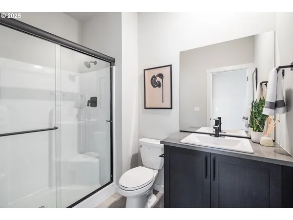 $1,075,400 | Undisclosed Address, Camas, WA 98607