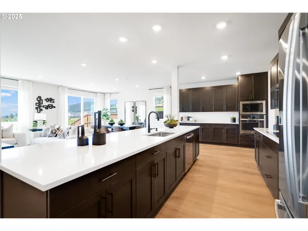 $1,075,400 | Undisclosed Address, Camas, WA 98607