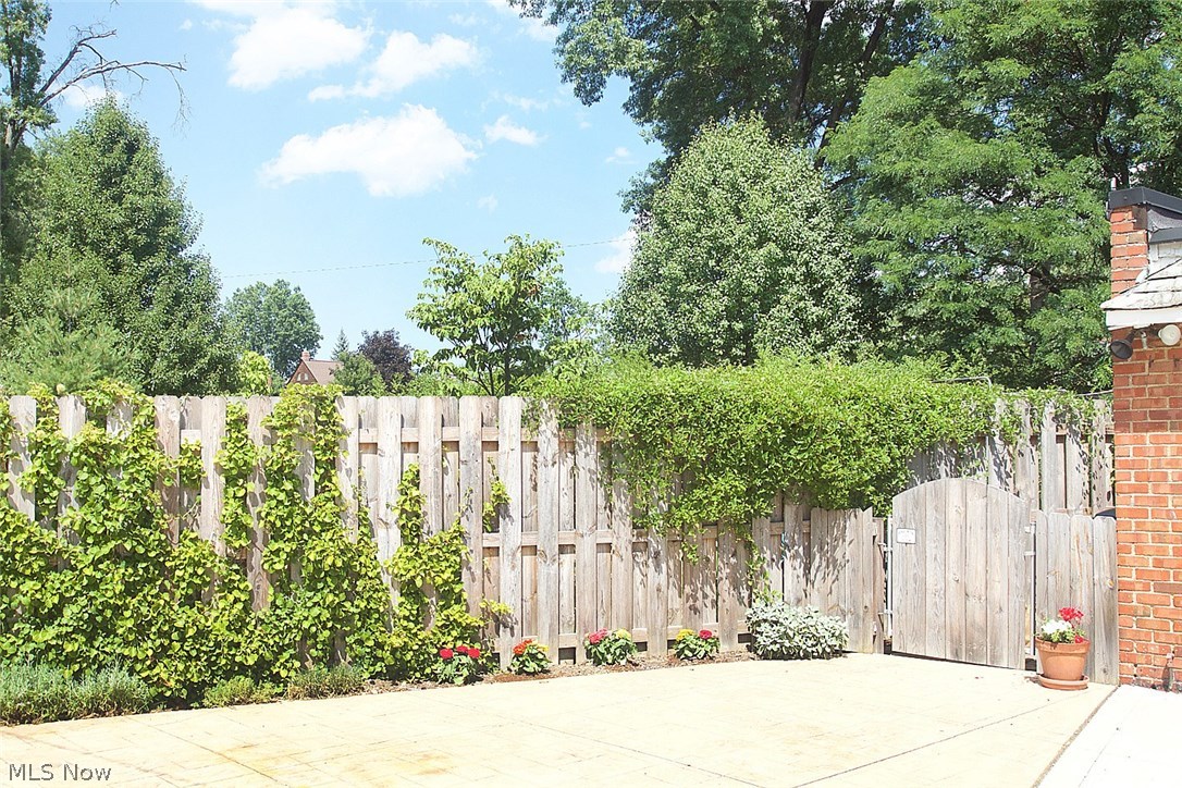 3561 Sutherland Road Shaker Heights, OH 44122 - Photo 29 of 29 Gallery Image 29