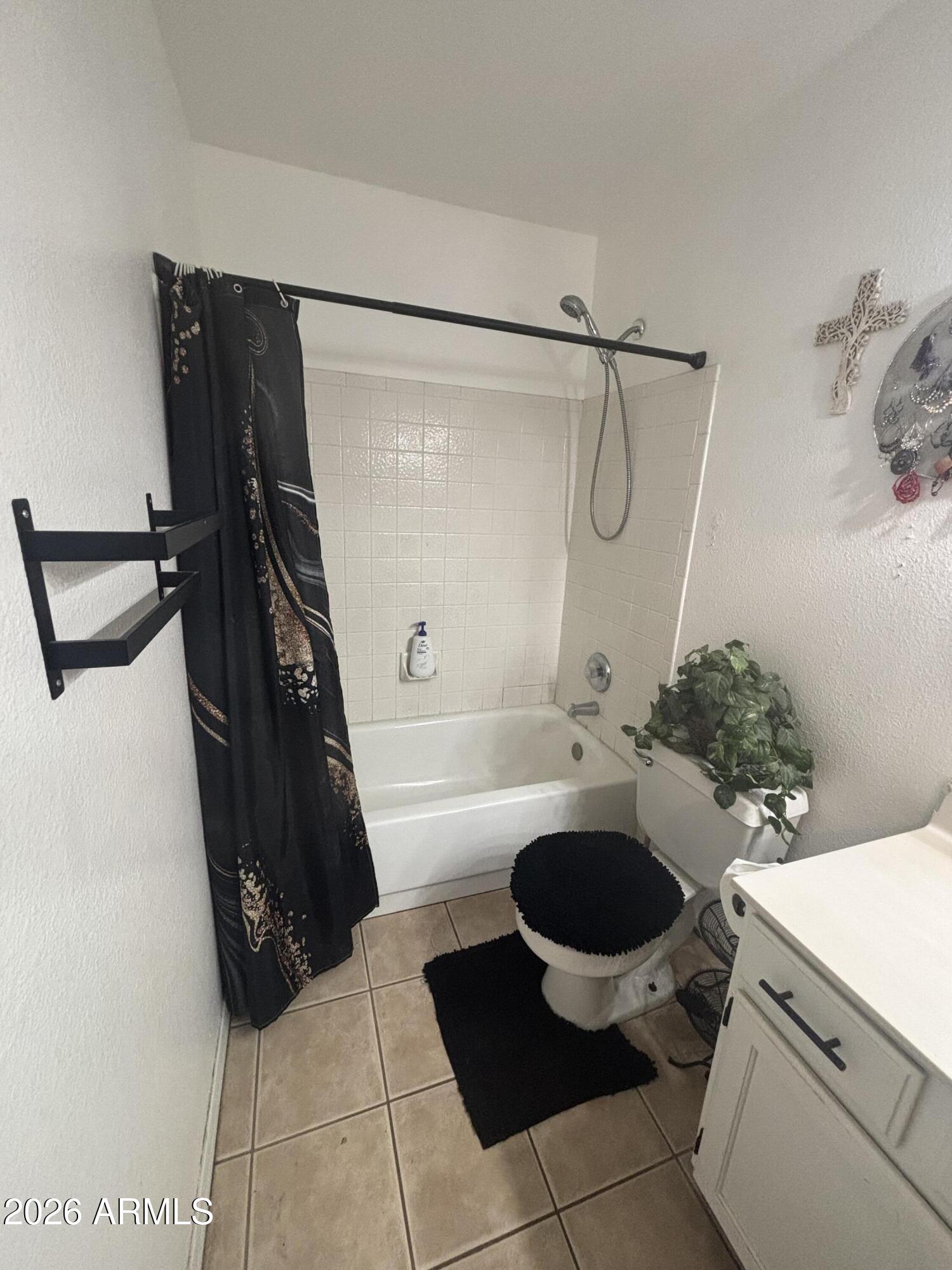 9002 West Coronado Road Phoenix, AZ 85037 - Photo 20 of 48 IMG_8081