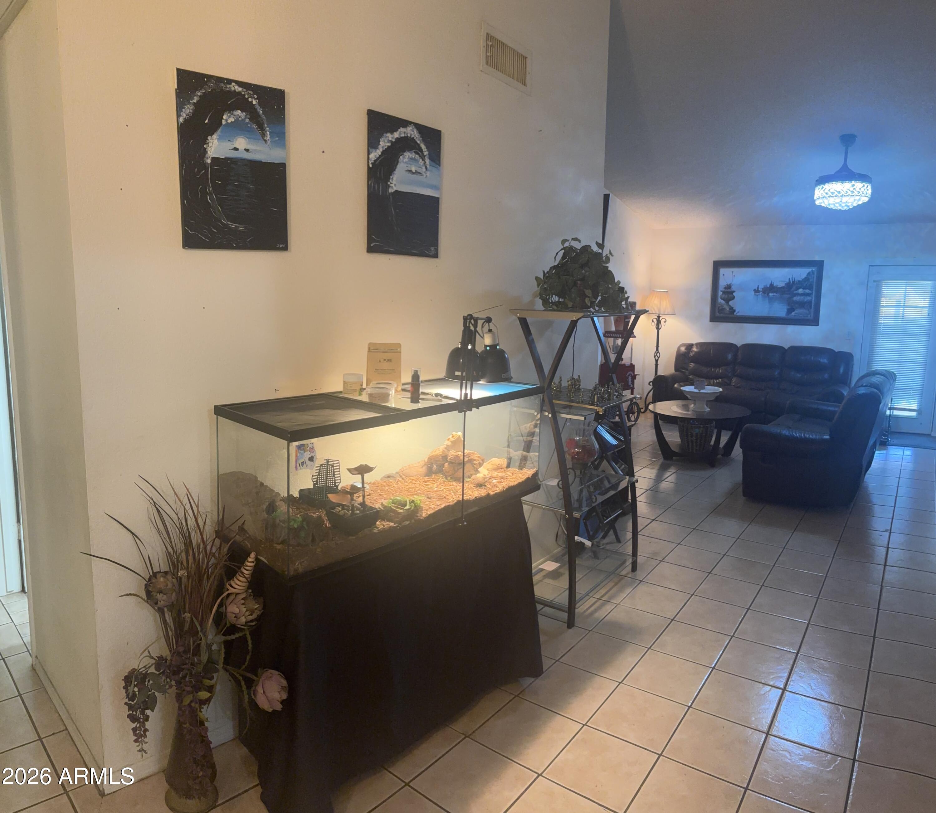 9002 West Coronado Road Phoenix, AZ 85037 - Photo 4 of 48 IMG_8048