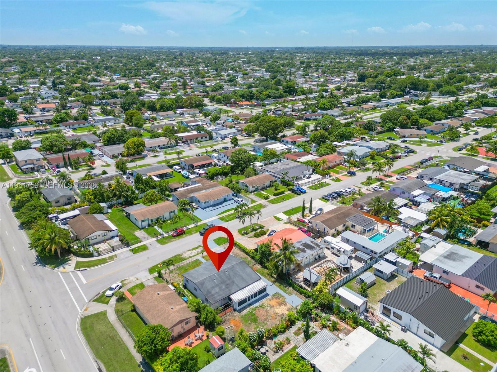 11711 Southwest 181st Terrace Miami, FL 33177 - Photo 34 of 35