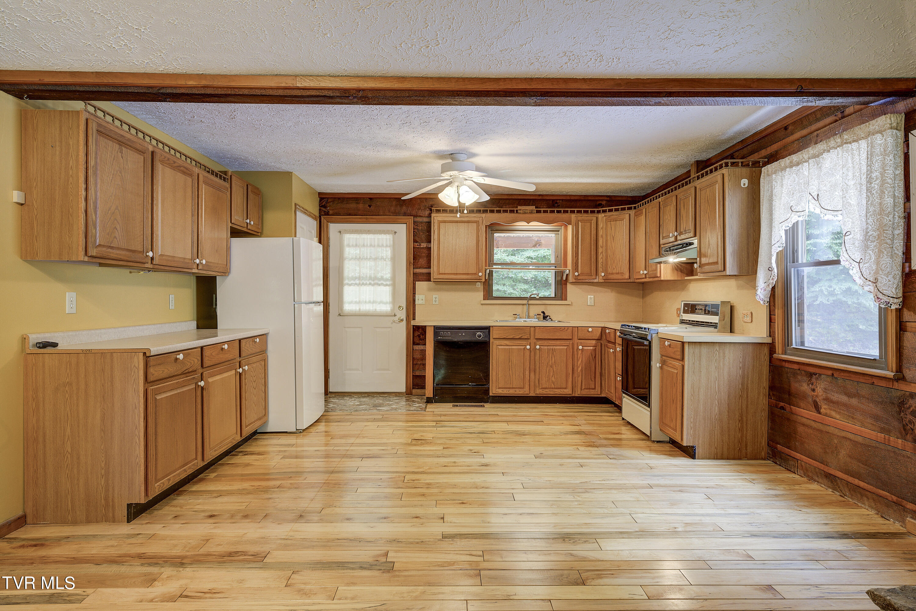 288 Roaring Creek Road Chuckey, TN 37641 - Photo 12 of 47 roaring-5
