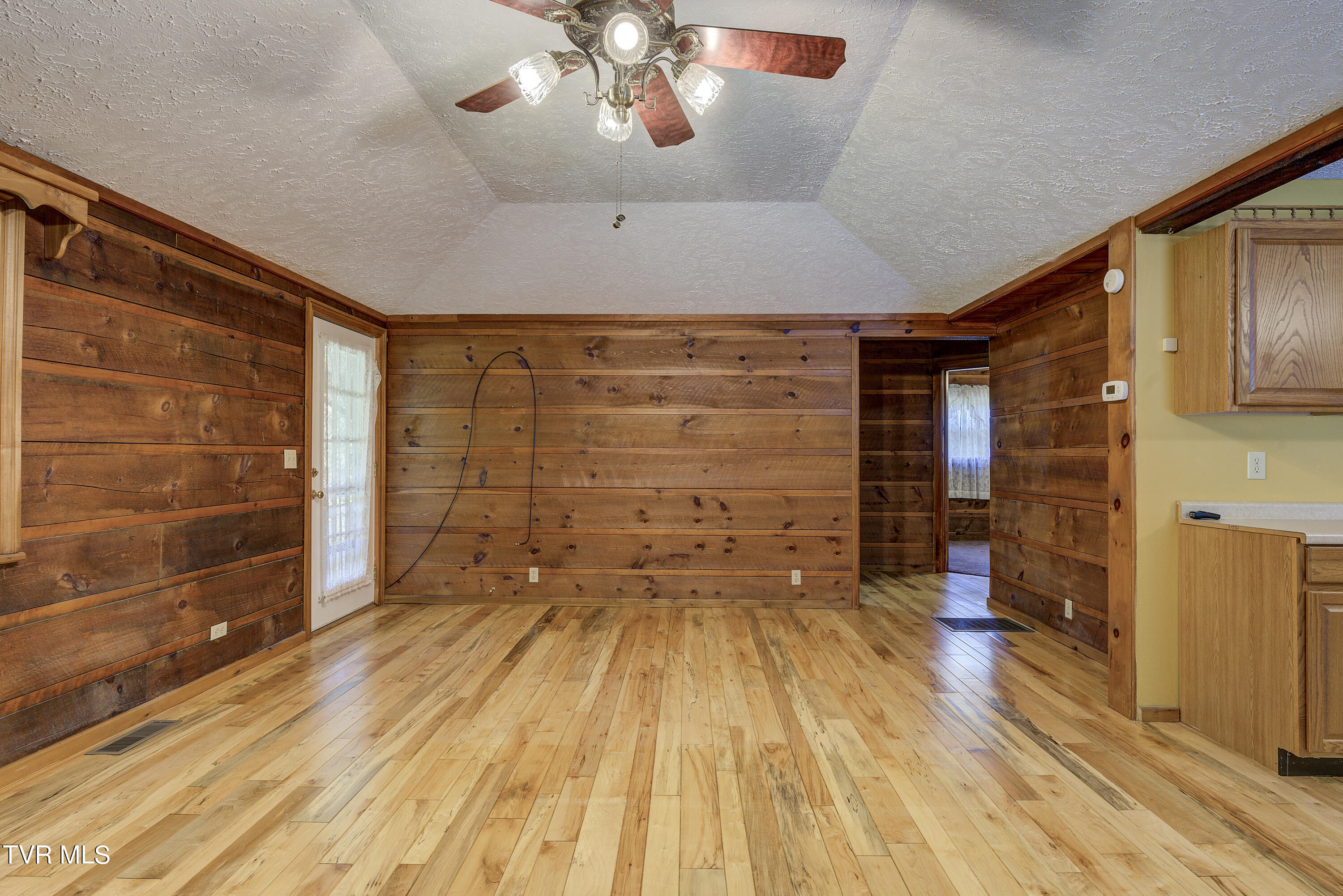 288 Roaring Creek Road Chuckey, TN 37641 - Photo 17 of 47 roaring-10