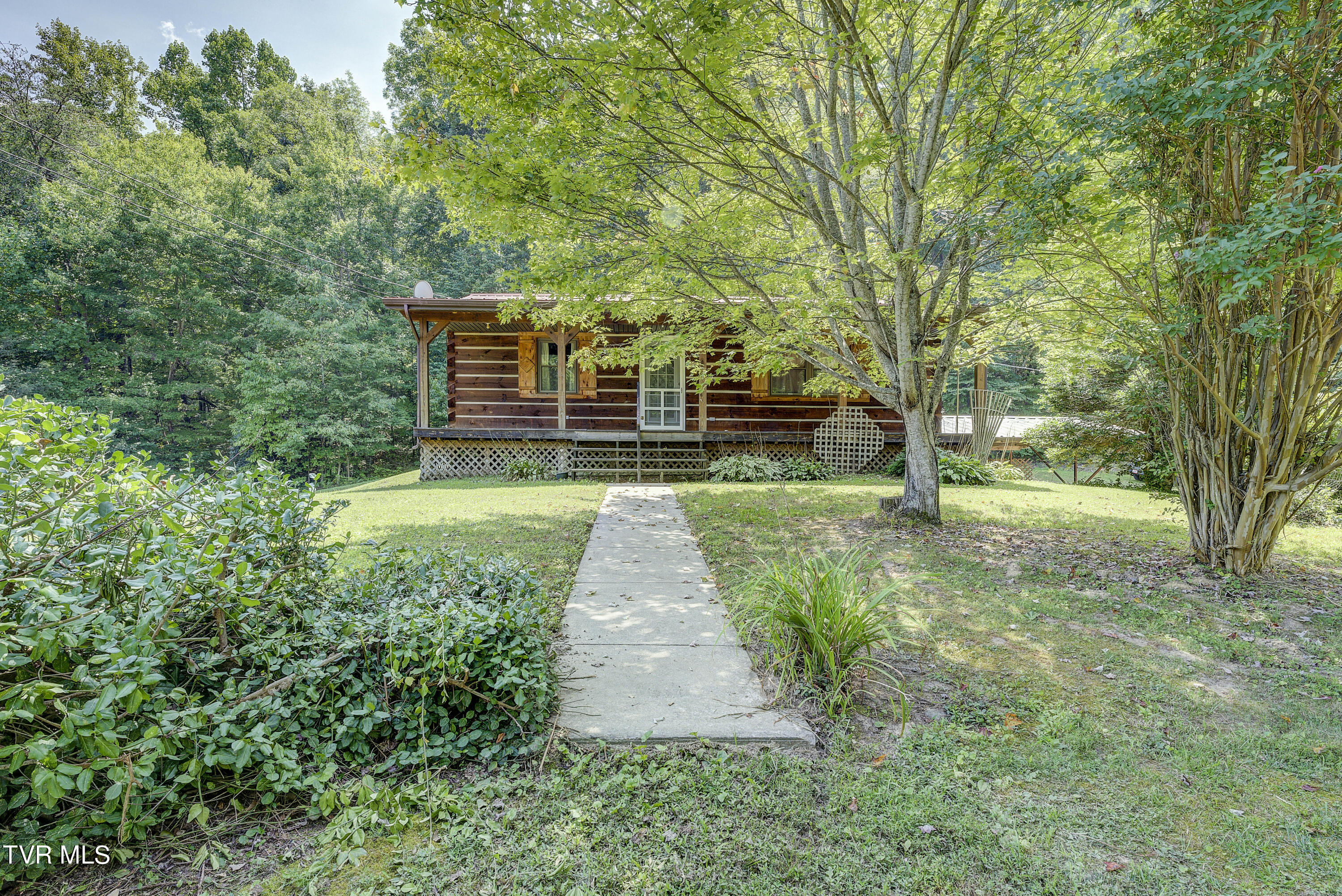 288 Roaring Creek Road Chuckey, TN 37641 - Photo 2 of 47 roaring-29