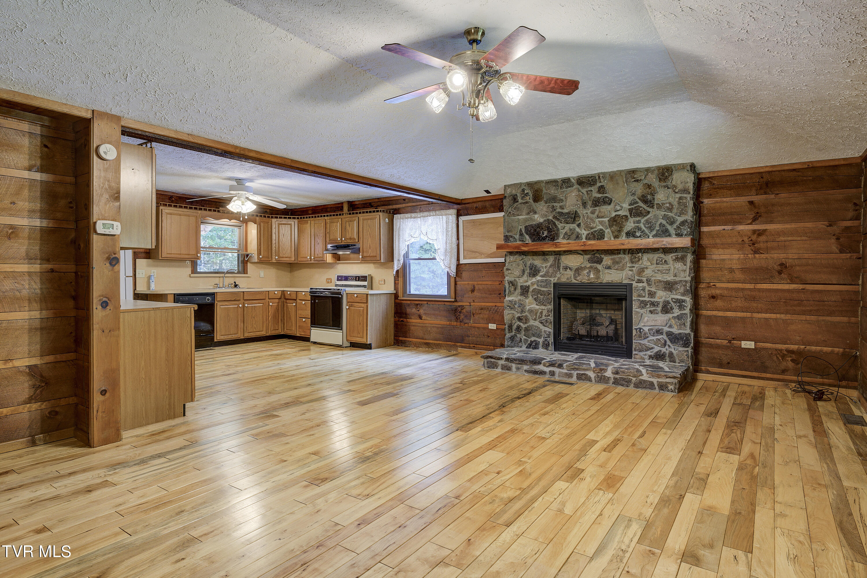 288 Roaring Creek Road Chuckey, TN 37641 - Photo 10 of 47 roaring-2
