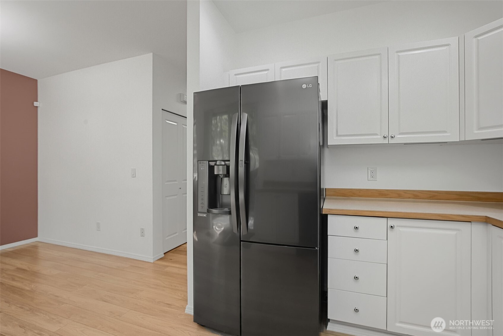 2300 Benson Road South, Unit 21 Renton, WA 98055 - Photo 17 of 40 Gallery Image 17