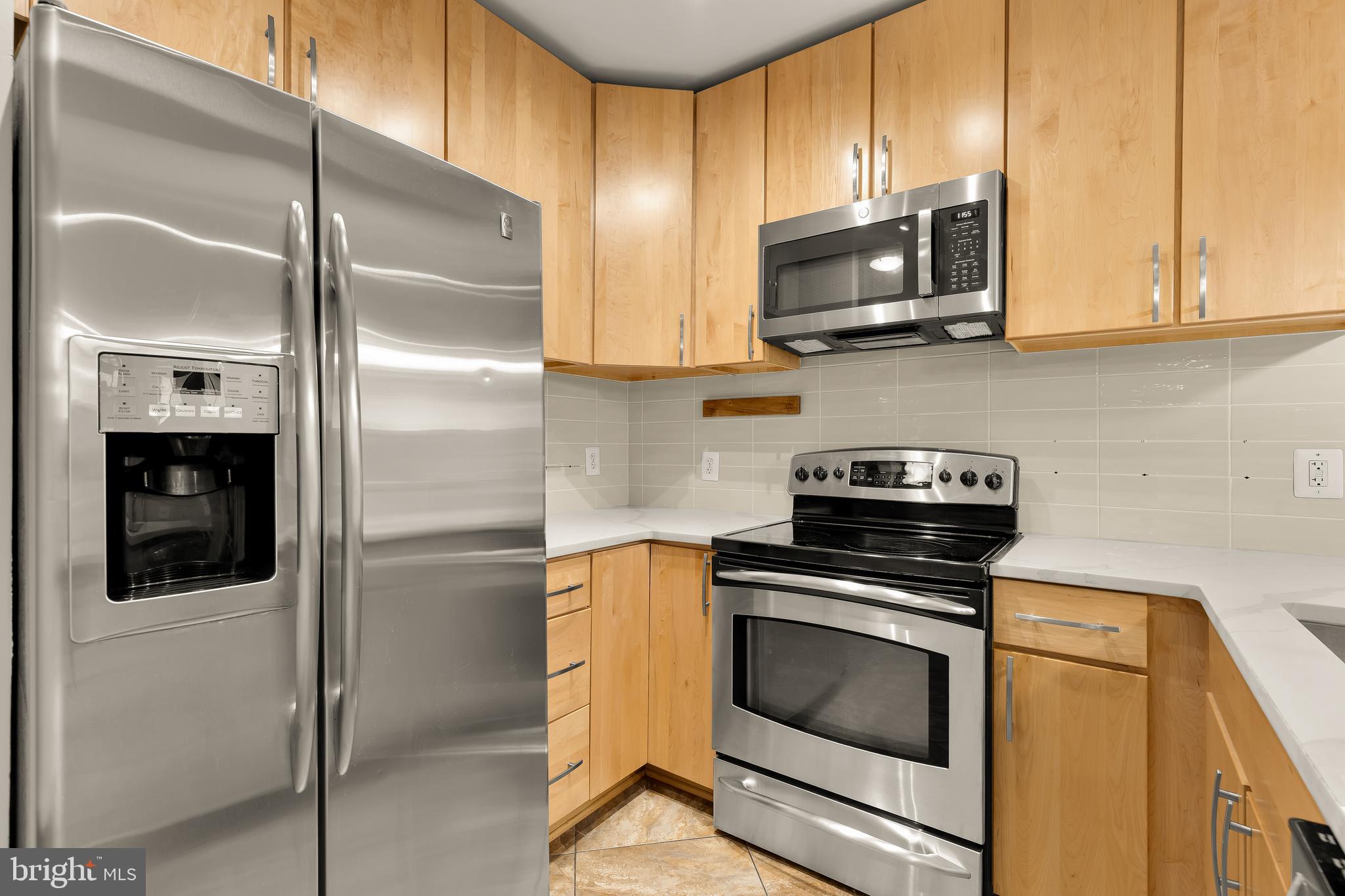 2412 17th Street Northwest, Unit C03 Washington, DC 20009 - Photo 10 of 26