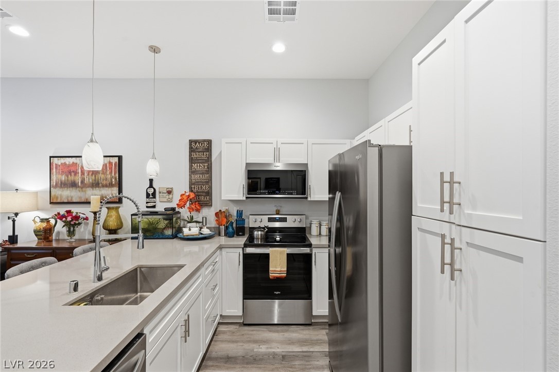 6439 Wide Sky Street Las Vegas, NV 89166 - Photo 9 of 44