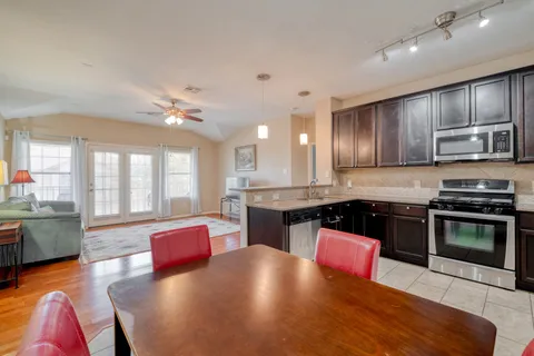 $265,000 | 16100 South Great Oaks Drive, Unit 901, Round Rock, TX 78681