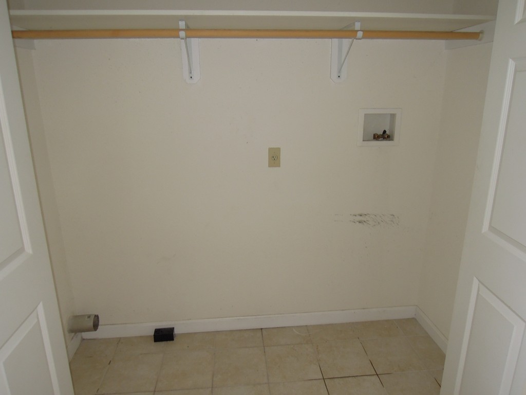 20 Paramount Street Springfield, MA 01104 - Photo 11 of 25 Gallery Image 11
