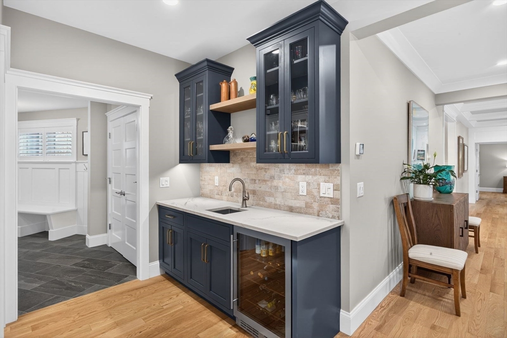 12 Talcott Pines Road Plymouth, MA 02360 - Photo 19 of 41 a en suite bathroom with a sink and a mirror