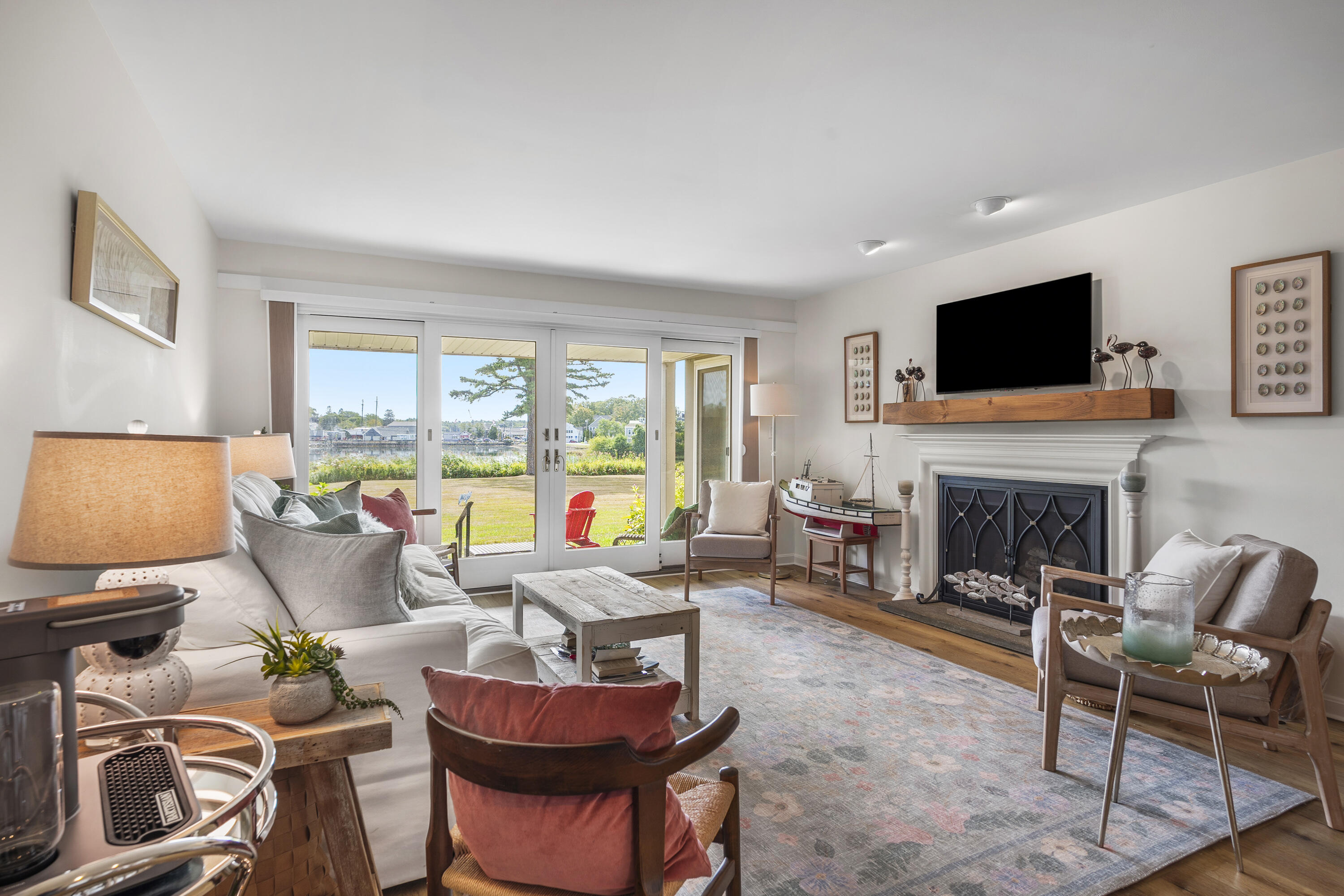19 Port View Lane, Unit 19 Kennebunk, ME 04043 - Photo 13 of 26 119_19 Port View Ln_Morneau Studios_Prin