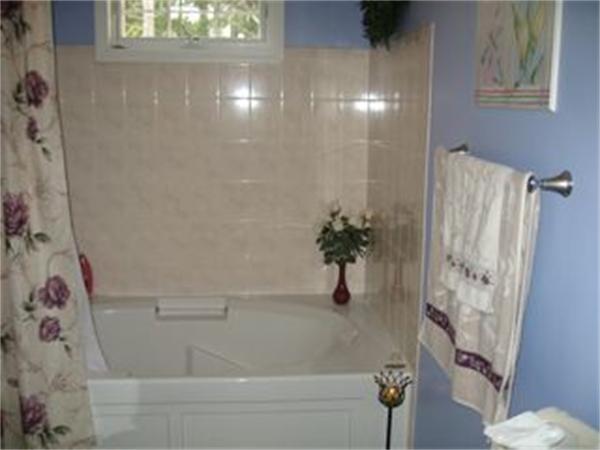 78 H Foote Road Charlton, MA 01507 - Photo 4 of 13