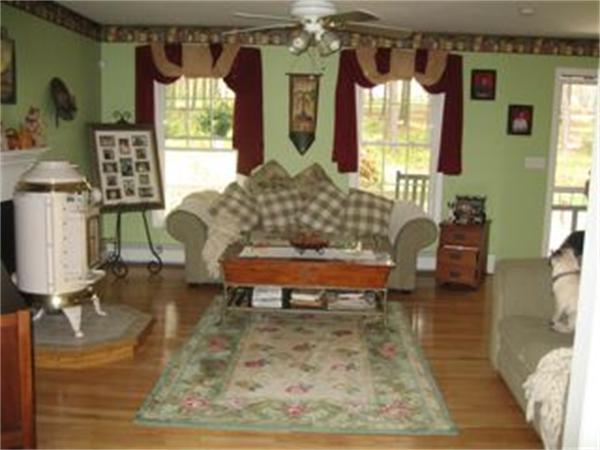 78 H Foote Road Charlton, MA 01507 - Photo 6 of 13