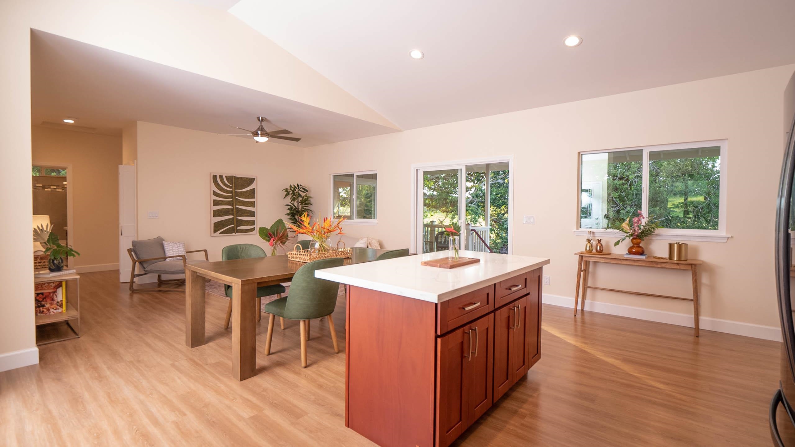 2728 Kaupakalua Road, Unit A Haiku, HI 96708 - Photo 5 of 26 Gallery Image 5