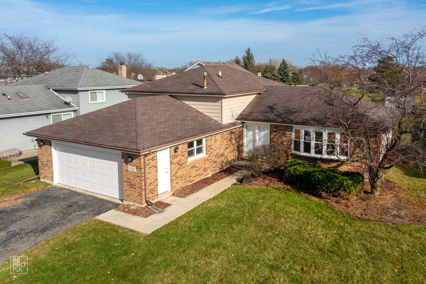 309 Wheatfield Road Matteson, IL 60443 - Photo 2 of 22 an aerial view of a house