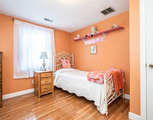 41 Shawsheen Road Bedford, MA 01730 - Photo 20 of 28 Gallery Image 20