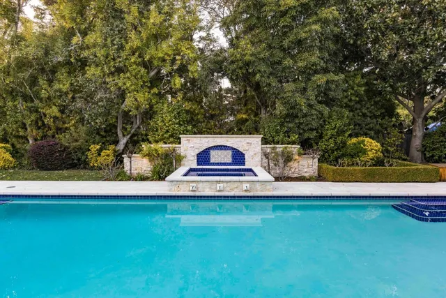 $23,988,000 | 35 Barry Lane, Atherton, CA 94027