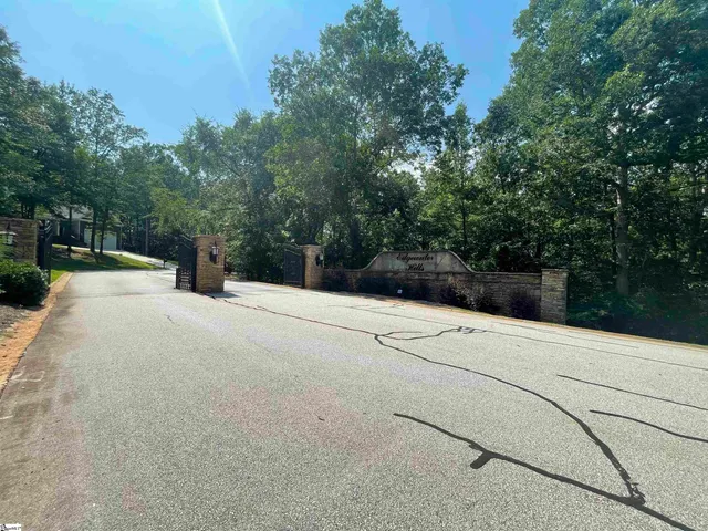 $170,000 | 461 Overlook Drive, Fair Play, SC 29643