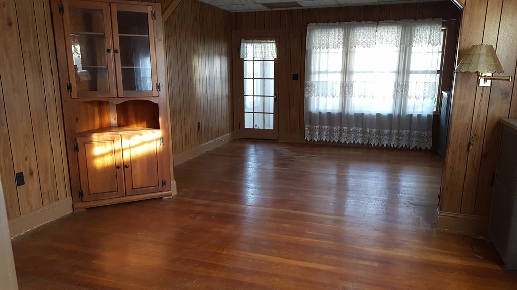 138 Barnard Road Worcester, MA 01605 - Photo 6 of 9 Gallery Image 6