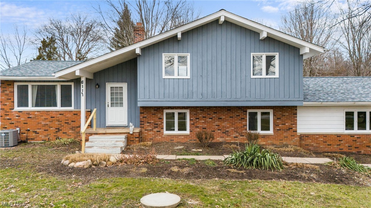 6111 River Road Madison, OH 44057 - Photo 2 of 45