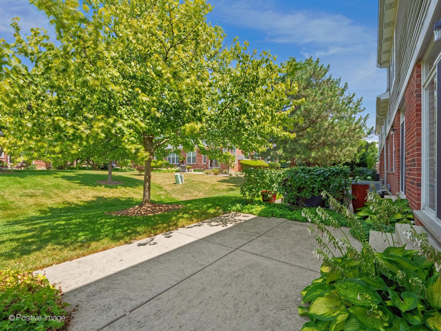 129 Chestnut Hills Circle, Unit 129 Burr Ridge, IL 60527 - Photo 23 of 25 Gallery Image 23