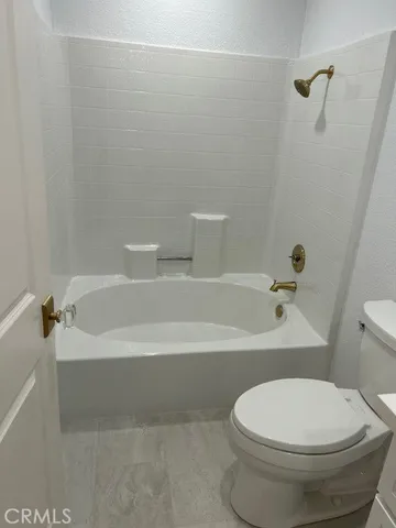 $2,400 | 2601 South Broadmoor Drive, Palm Springs, CA 92264